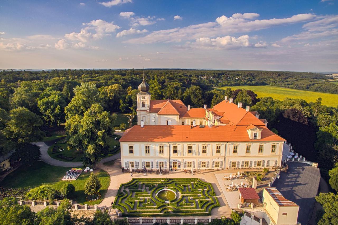 Chateau Loucen Garden Retreat エクステリア 写真