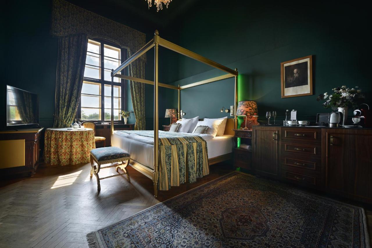 Chateau Loucen Garden Retreat エクステリア 写真